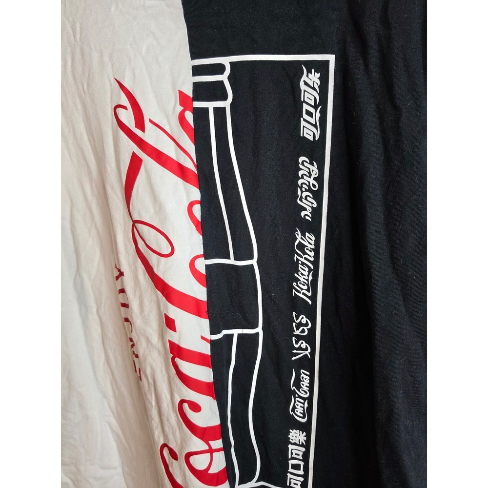 Coca-Cola Split Colorblock Graphic T-Shirt Black White XL International Logo - Picture 2 of 4